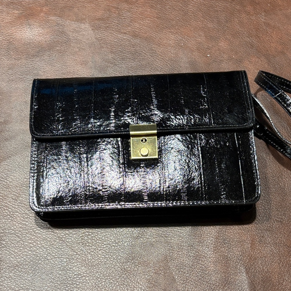 Elegant Black Shoulder Bag